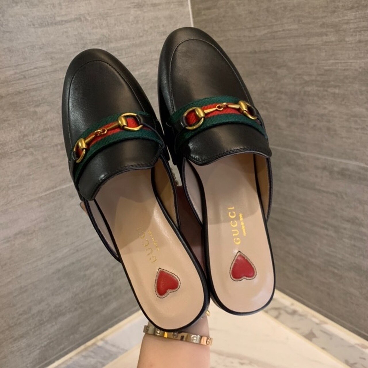 Gvc*1 Women’s Princetown Slipper Black For Women GG 629084 CQXM0 1060