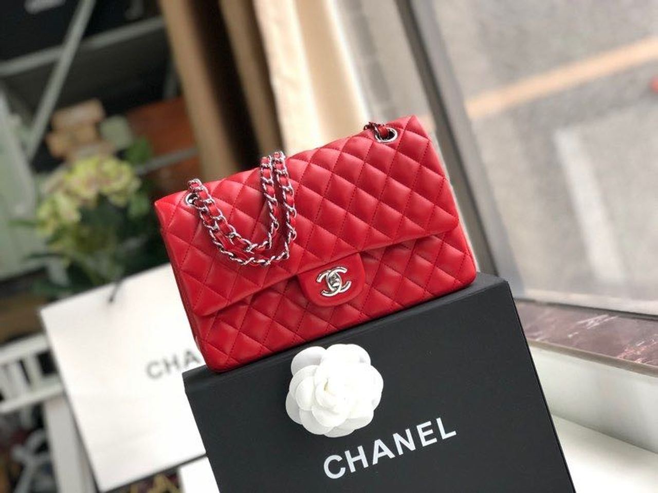 Ch**el Classic HandBag Red For Women 9.9in/25.5cm A01112