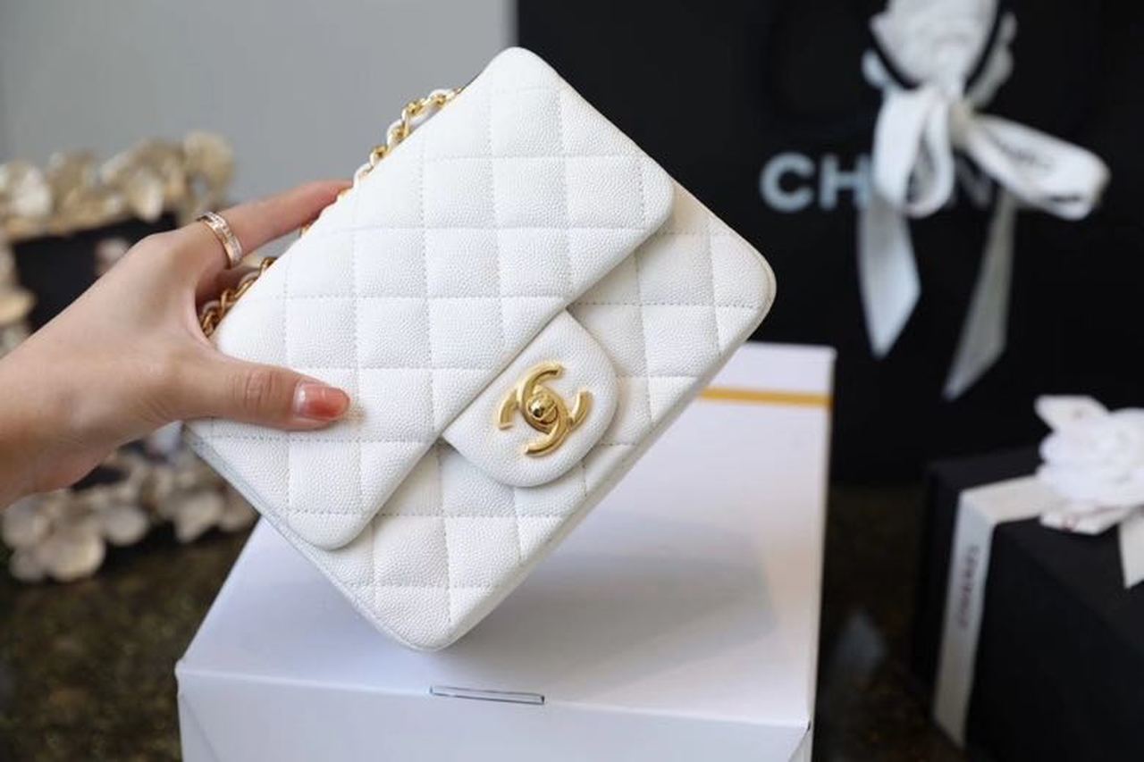 Ch**el Classic Mini Flap Bag Golden Hardware White For Women 6.6in/17cm A35200