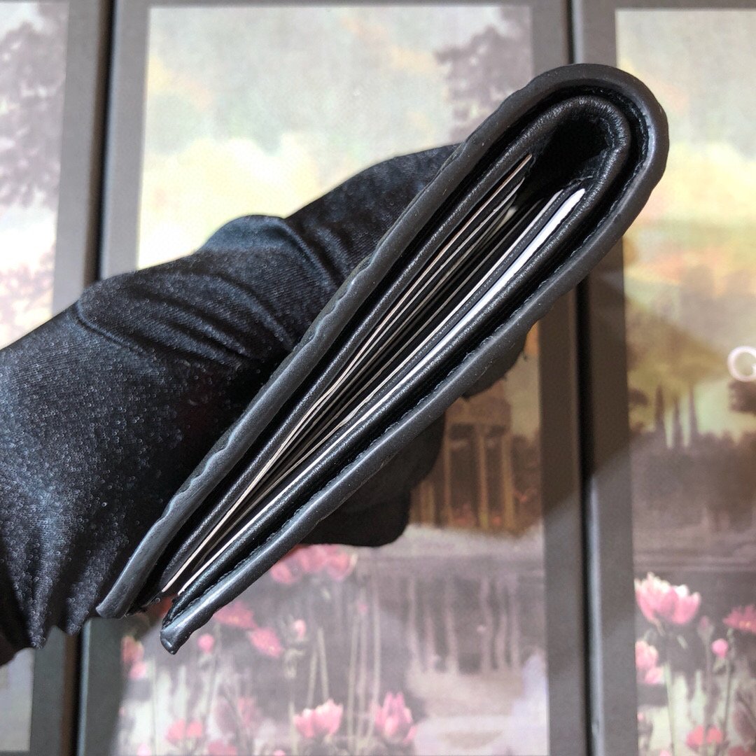 Gvc*1 Signature Web Wallet Black Green and red Web For Men 4.5in/11cm GG 408827 CWCLN 1060