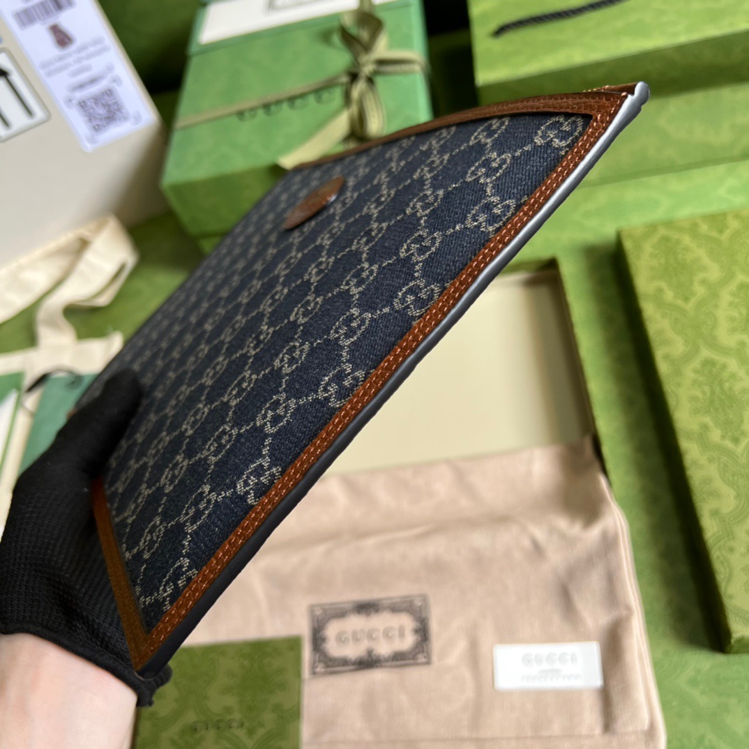 Gvc*1 GG Wool Pouch With Interlocking G Black For Men, Men’s Pouch 12in/31cm GG