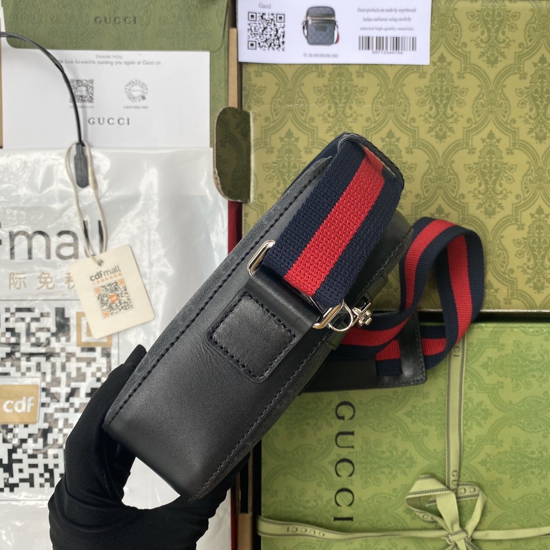 Gvc*1 GG Messenger Bag Black/Grey GG Svp*me Canvas A Material With Low Environmental Impact With Black For Men 7in/18cm GG ‎682357 K5RLN 1095