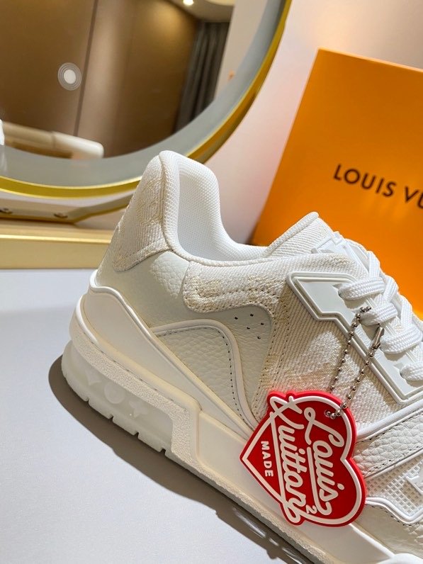 L0vis Vvtt0n Trainer Sneaker White Virgil Abloh For Men LV