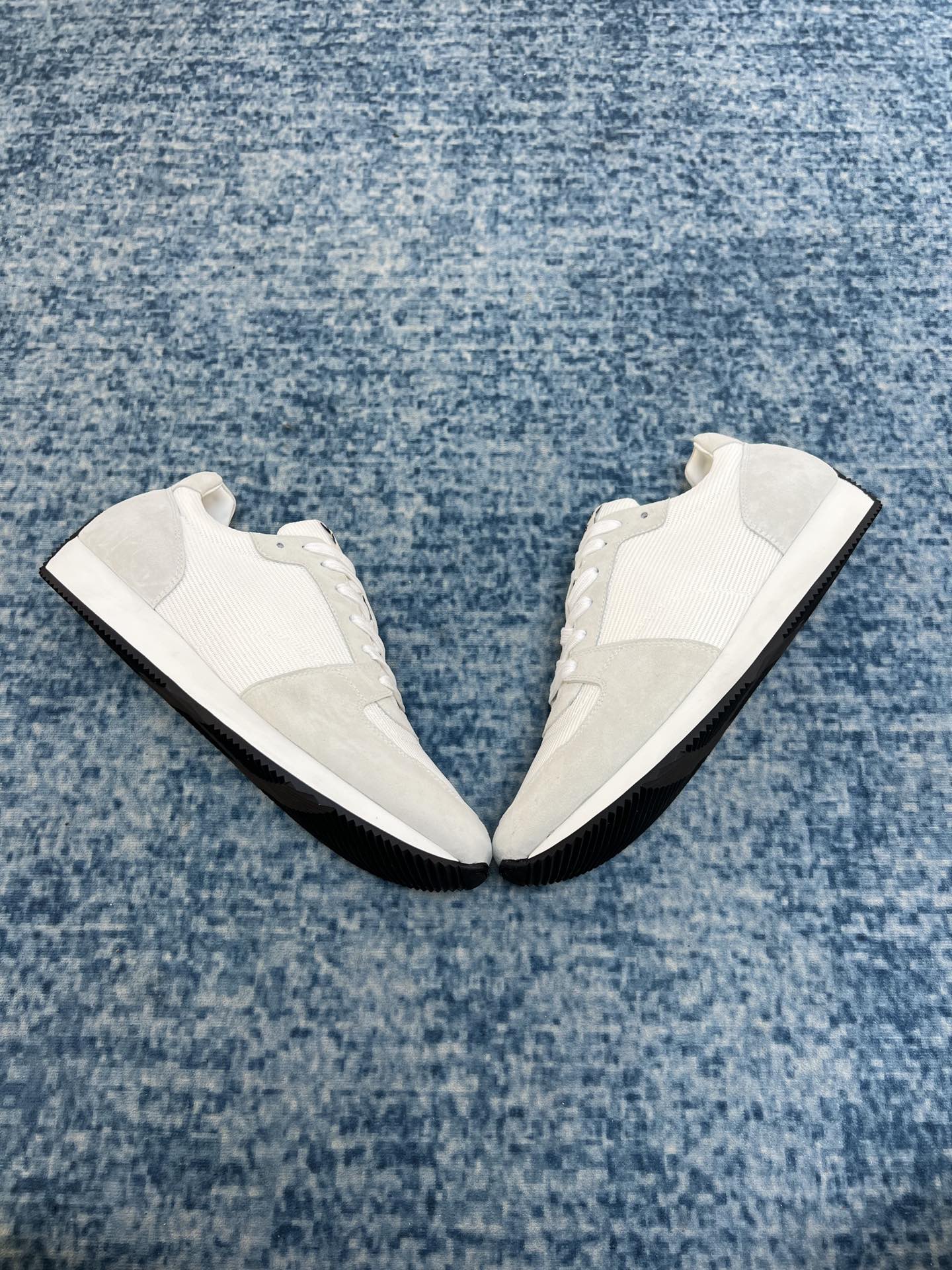 H**me5 Escape Sneaker White For Men