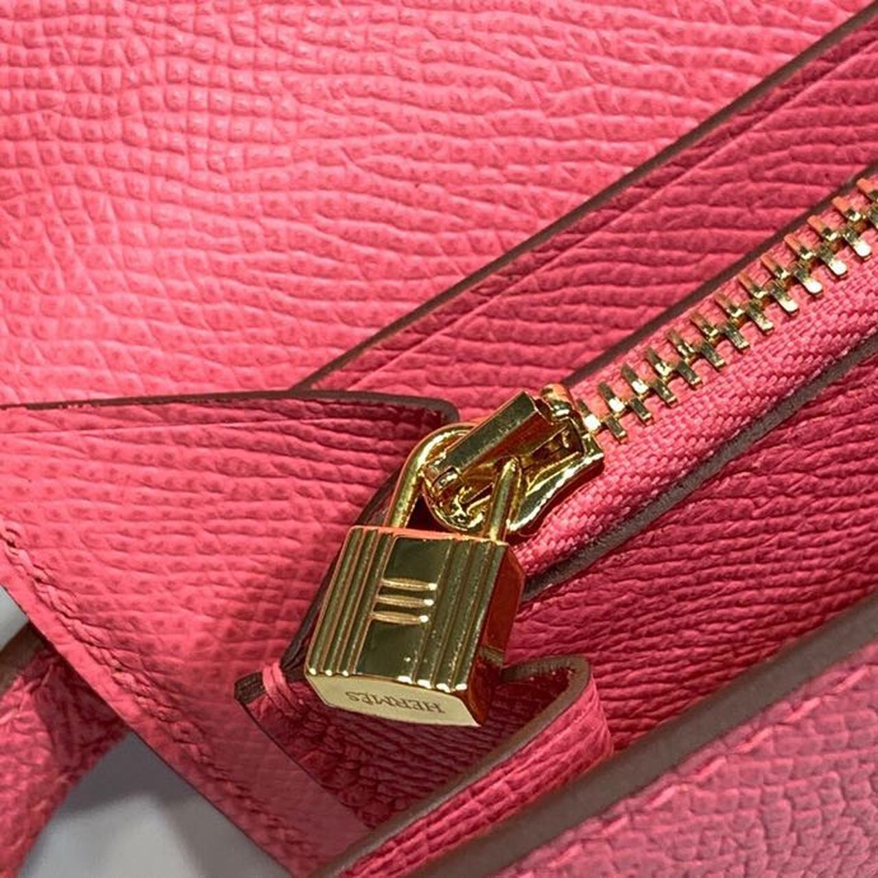 H**me5 Kelly Wallet To Go Woc Pink With Gold Toned Hardware Bag For Women 8.2in/21cm