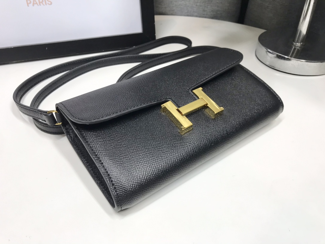 H**me5 Constance Togo Long Wallet  21cm/8.3in Gold Toned Hardware For Women Black