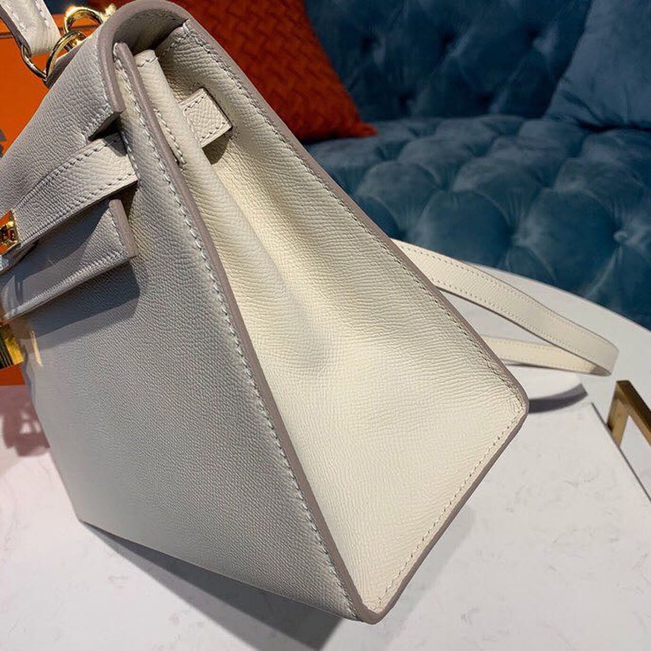 H**me5 Kelly Craie For Women Gold Toned Hardware 10in/25cm