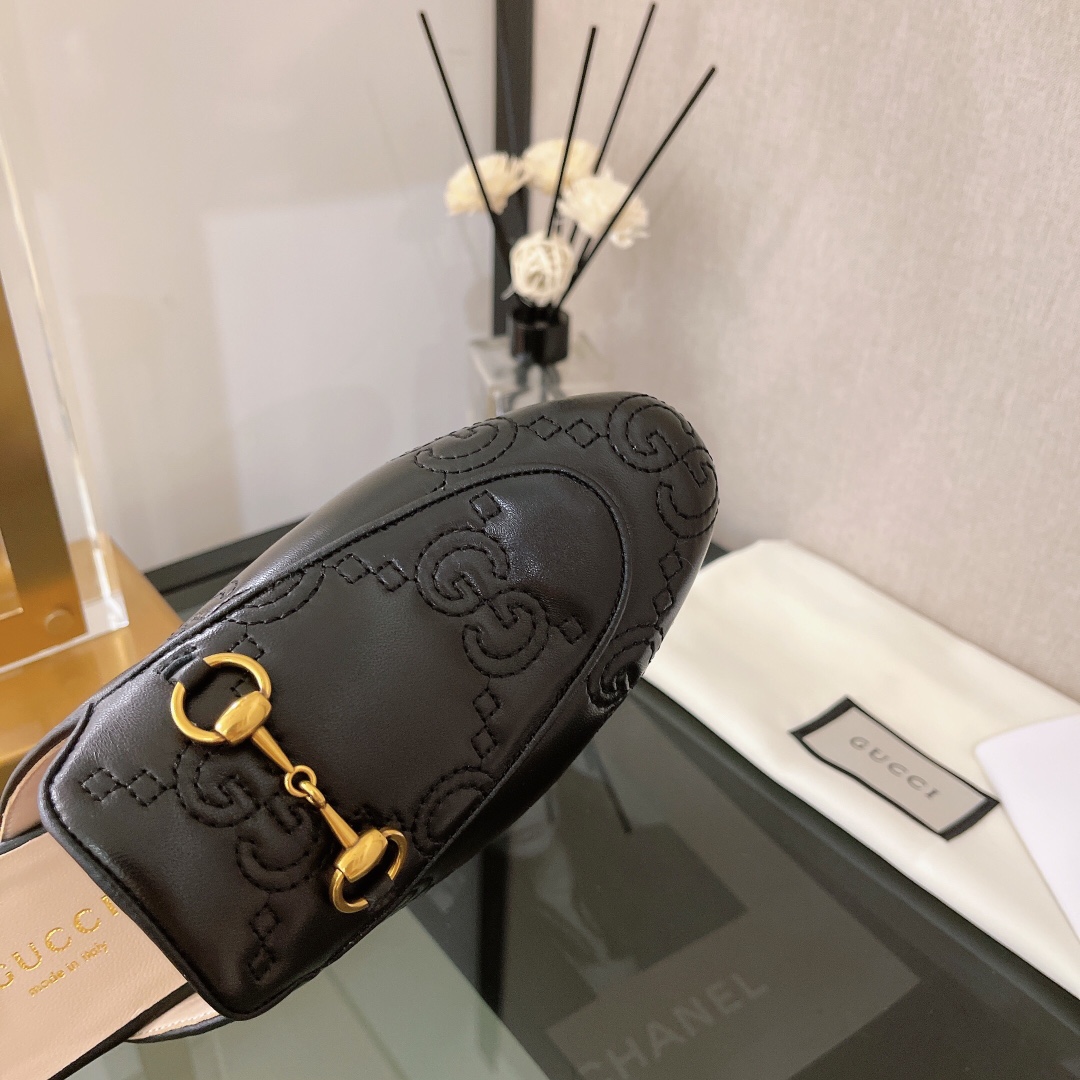 Gvc*1 Women’s GG Matelasse Princetown Slipper Black For Women GG