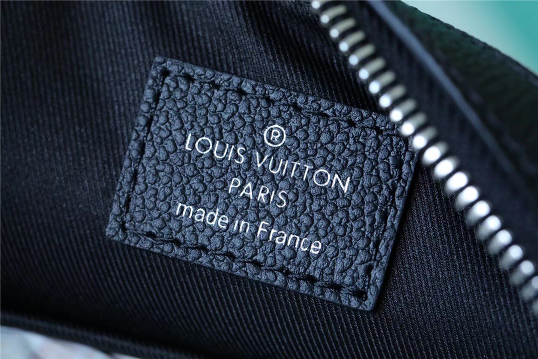 L0vis Vvtt0n Trio Messenger Damier Graphite For Men, Men’s Bags, Shoulder And Crossbody Bags 9.5in/25cm LV N80401