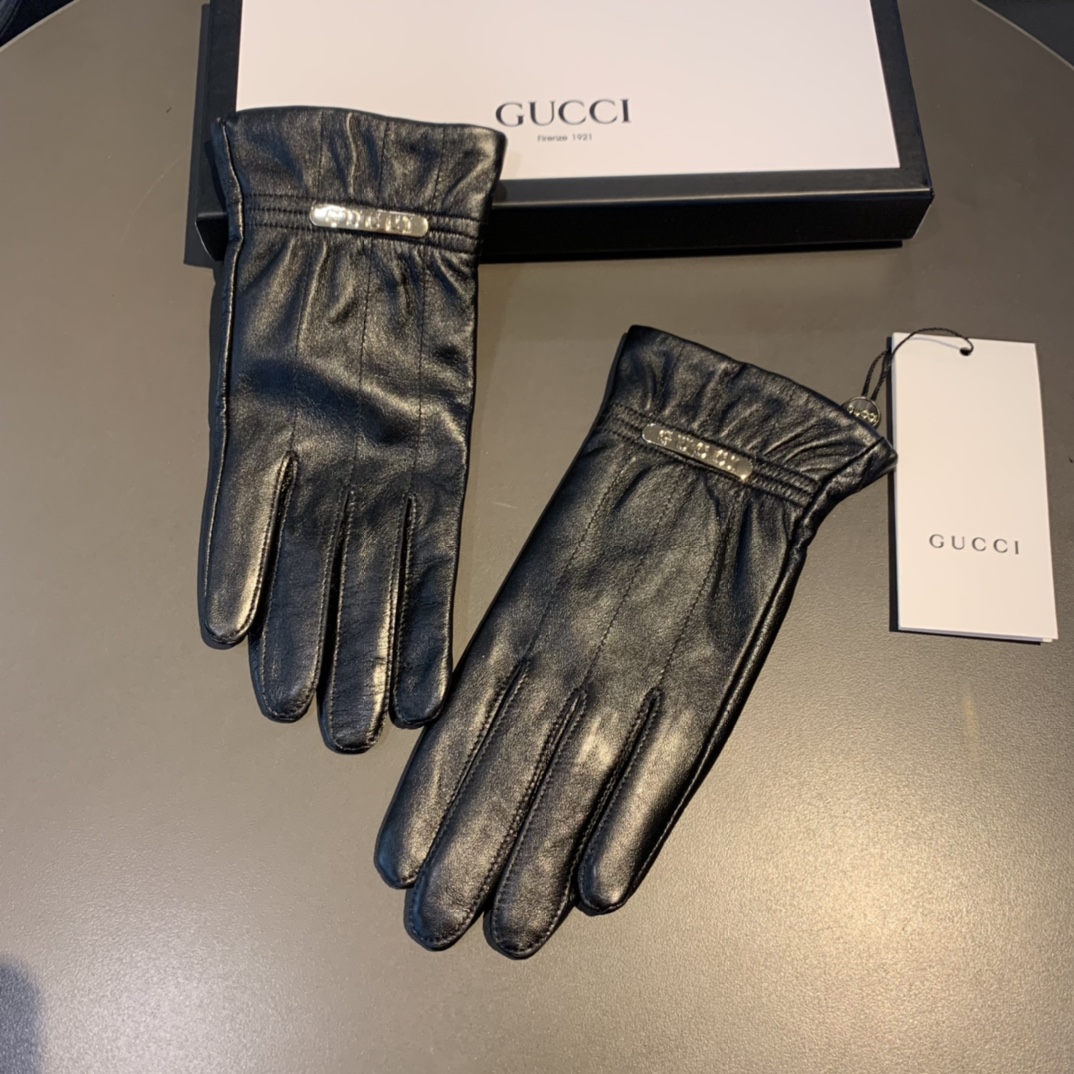 Gvc*1 Gloves With Signature Double G Motif In Black