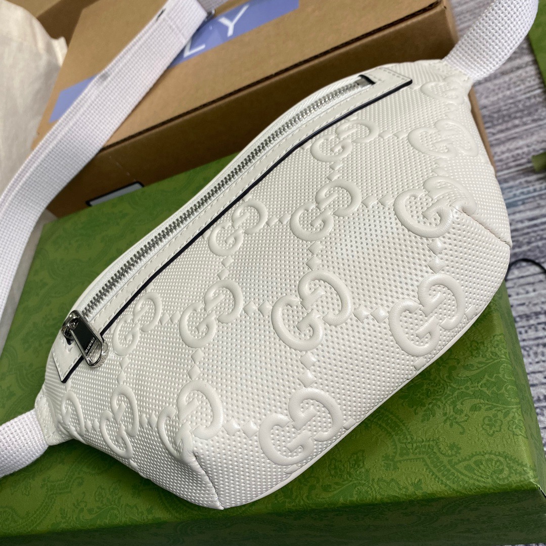 Gvc*1 GG Embossed Belt Bag White GG Embossed For Men  9.1in/23cm GG 658582 1W3CN 9022