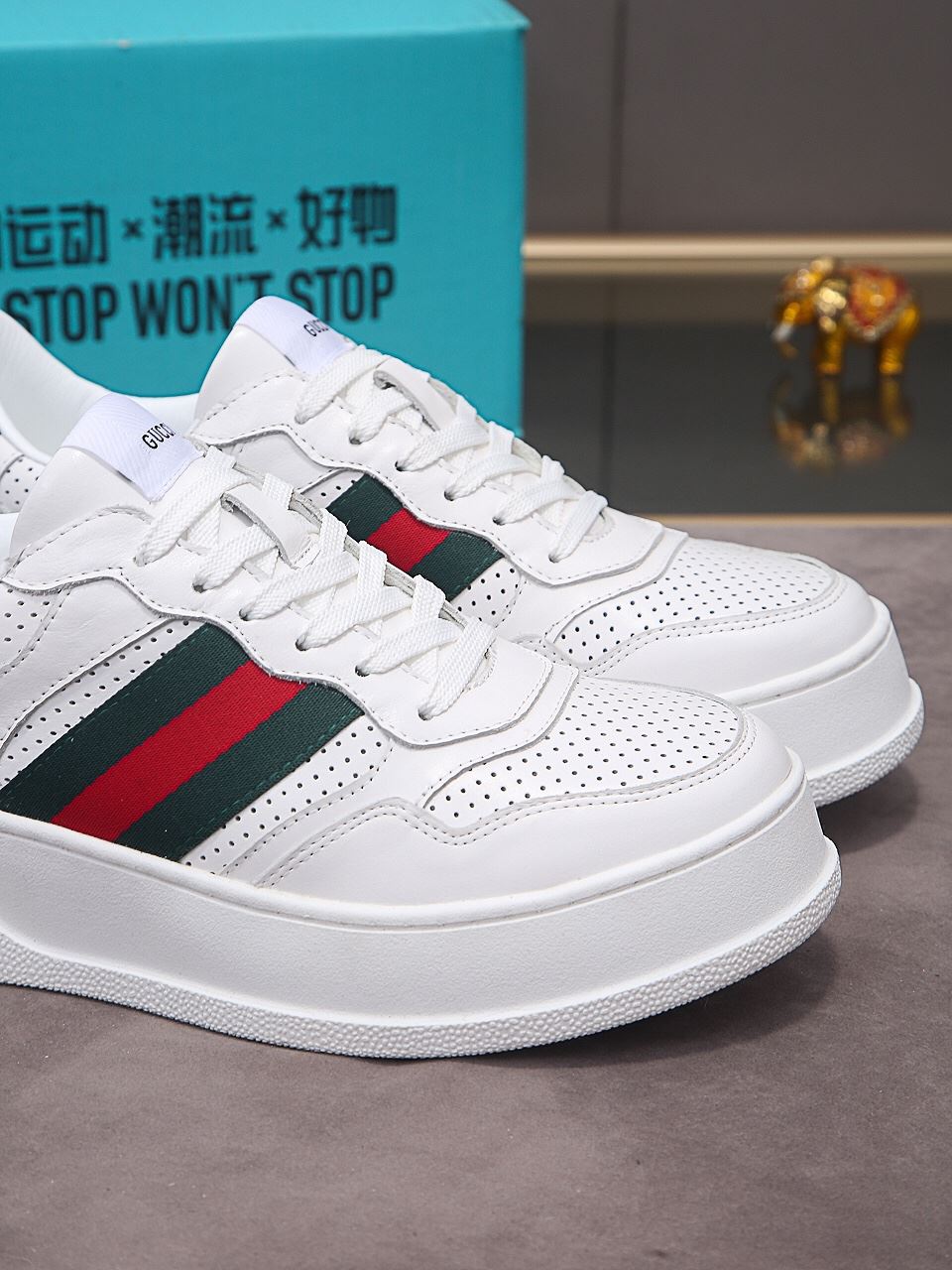 Gvc*1 Men’s Sneaker With Web White For Men ‎669698 UPG10 9060