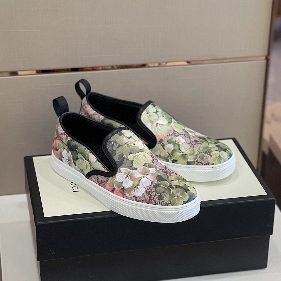 Gvc*1 Men’s GG Svp*me Slip-On With Floral Green For Men 546152