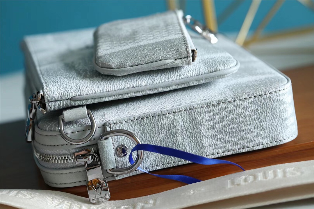 L0vis Vvtt0n Trio Messenger Damier Salt Gray For Men, Men’s Bags, Shoulder And Crossbody Bags 9.5in/25cm LV N50068