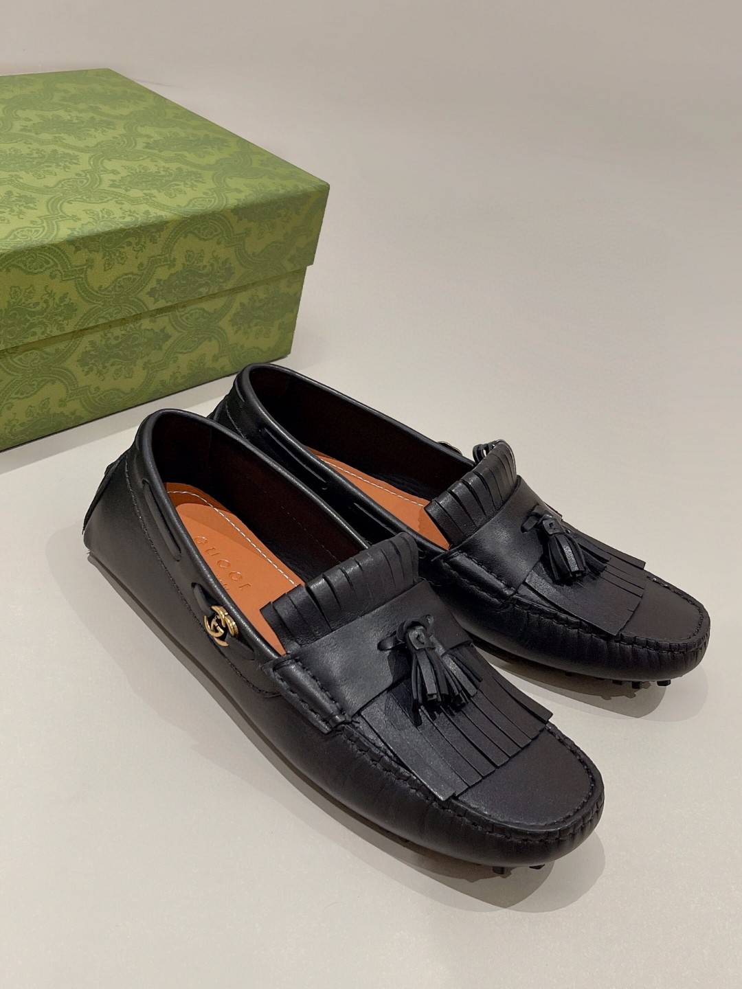 Gvc*1 Men’s Loafer With Driver Interlocking G Black For Men 624699