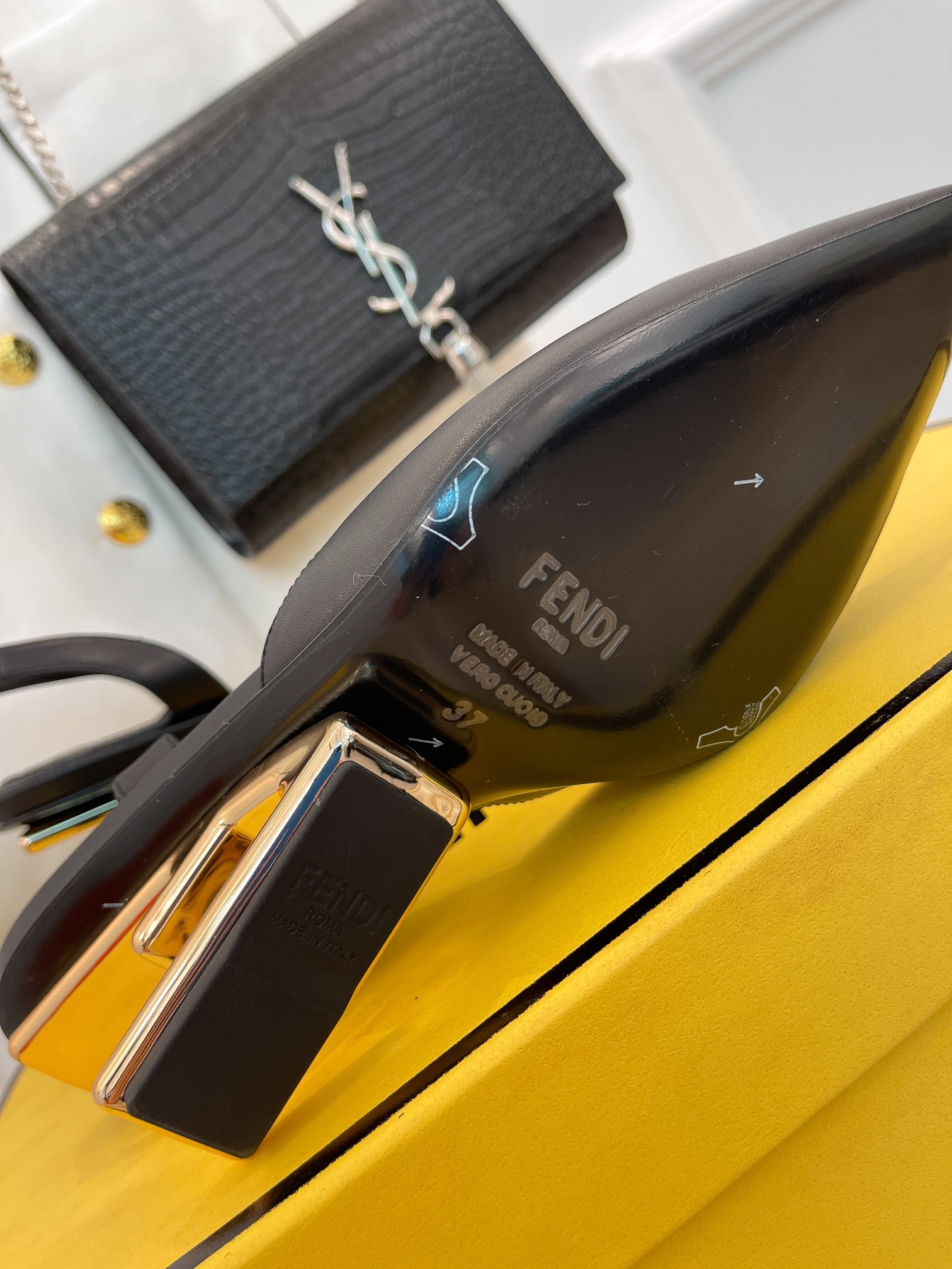 F**di First Black High-Heeled Slingbacks For Women 8J8367NA7F0QA1