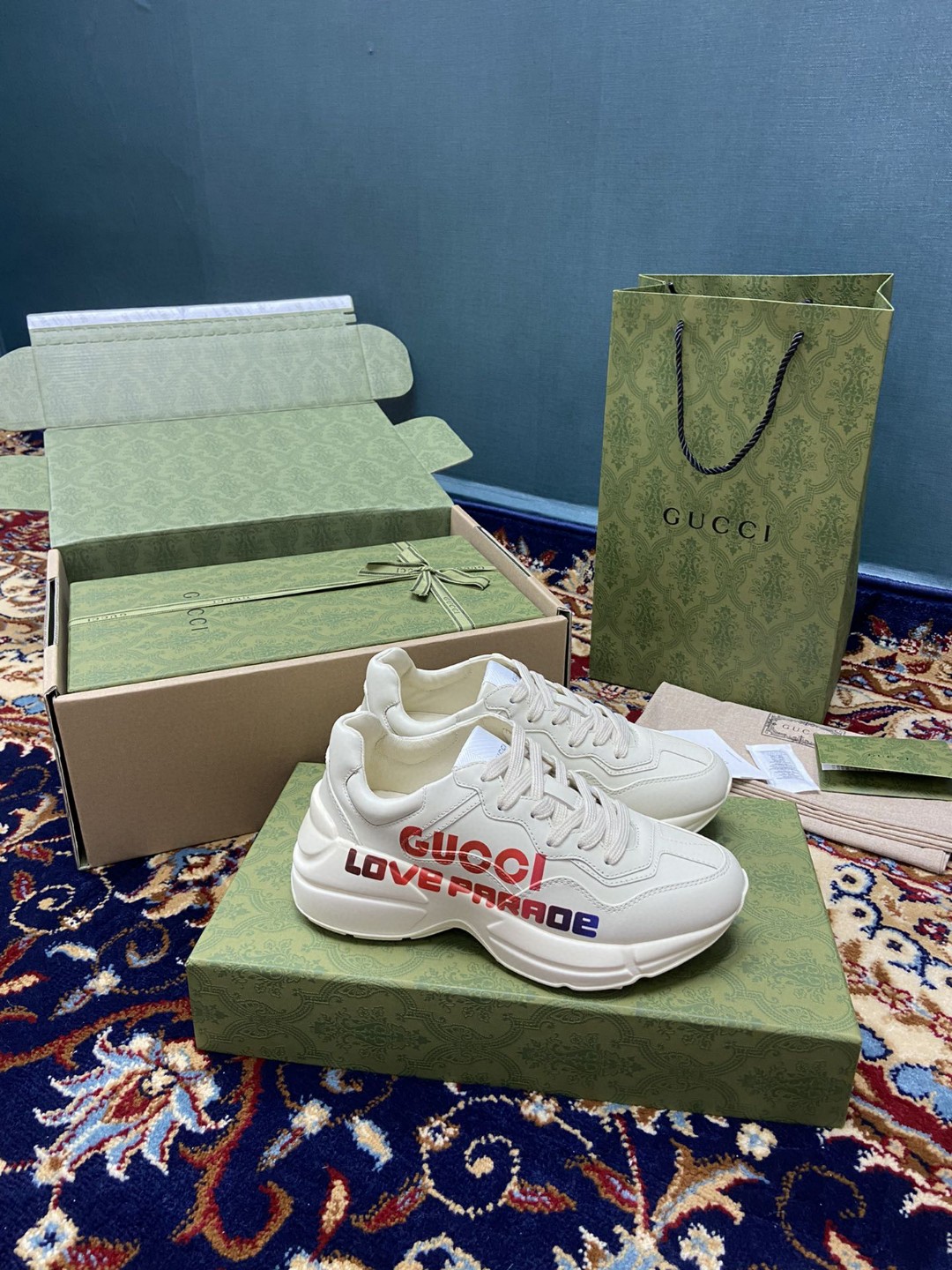 Gvc*1 Men’s Rhyton Sneakers With Gvc*1 Love Parade Red White Ivory For Men 524990‎