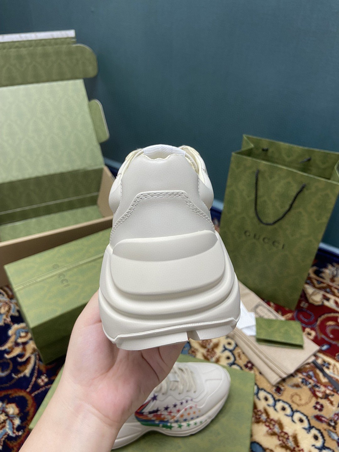 Gvc*1 Women’s Rhyton Sneakers With Gvc*1 Stars White Ivory For Women ‎684899