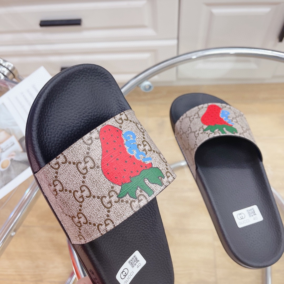 Gvc*1 Women’s GG Svp*me Slides With Gvc*1 Strawberry Black And Gray For Women 408508 G2200