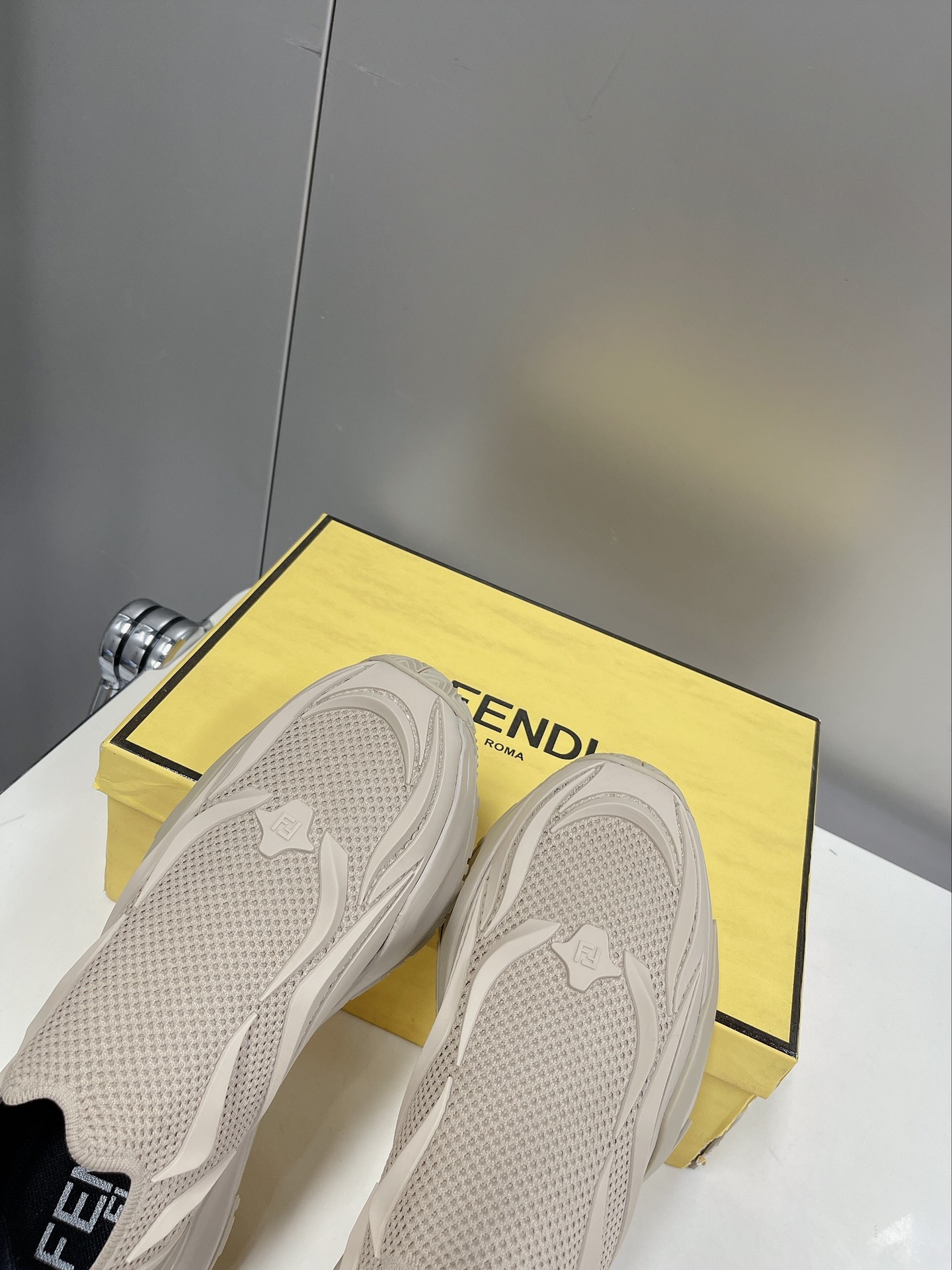 F**di Low Trainers Sneakers Beige For Women