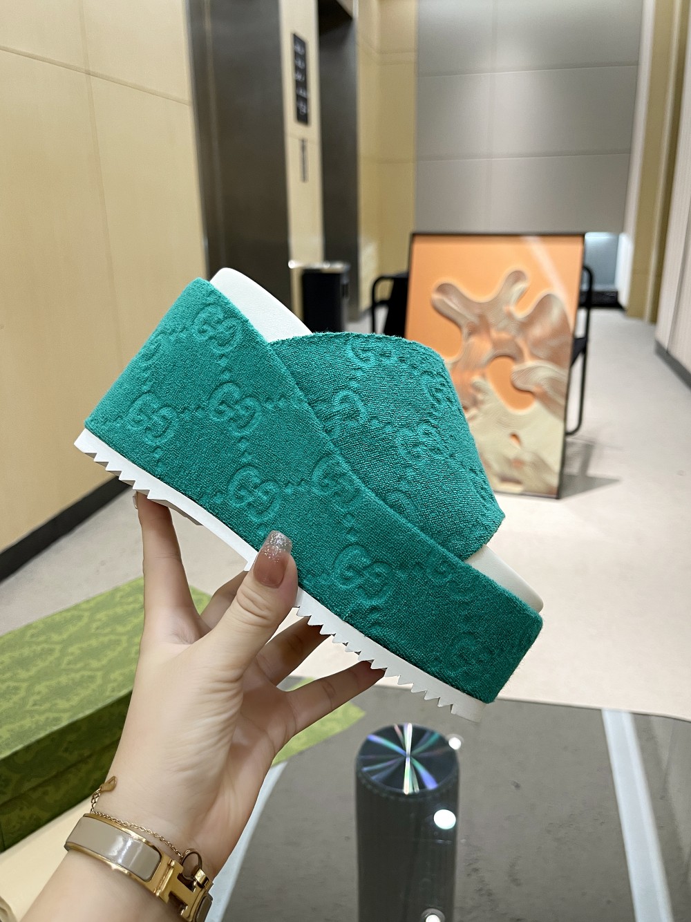 Gvc*1 Women’s GG Platform Sandal Dark Green For Women GG