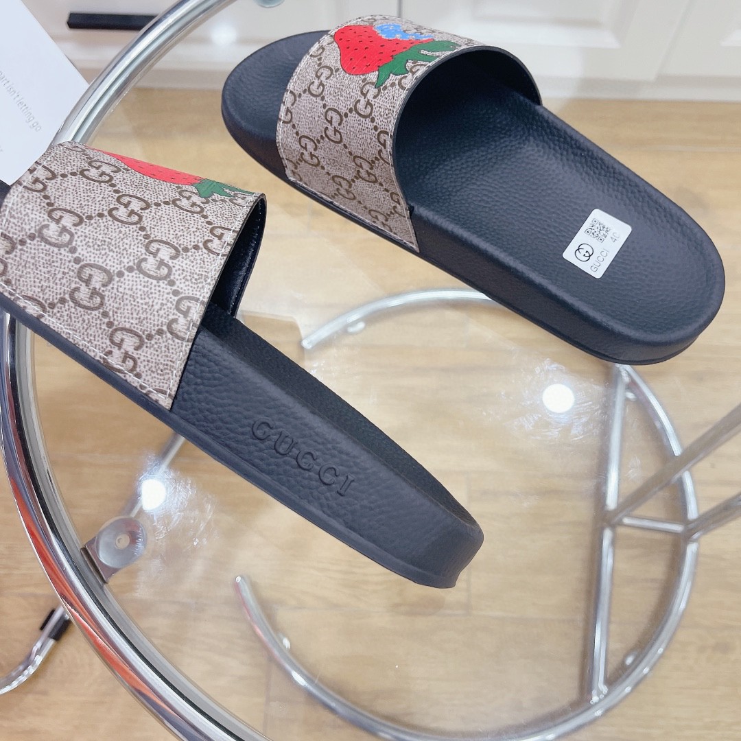 Gvc*1 Women’s GG Svp*me Slides With Gvc*1 Strawberry Black And Gray For Women 408508 G2200