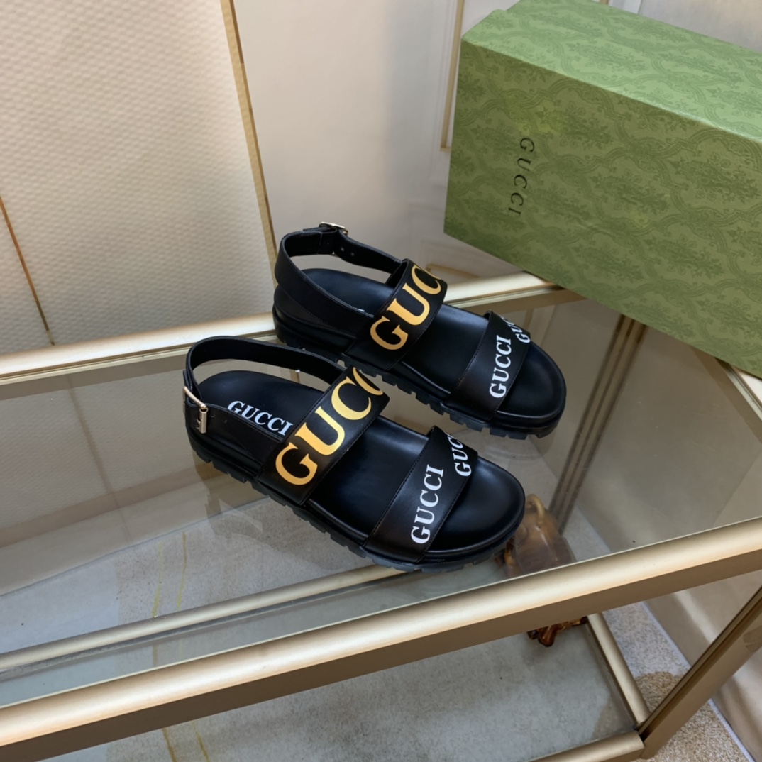 Gvc*1 Women’s Tiger And Buckle Sandal Black For Women GG