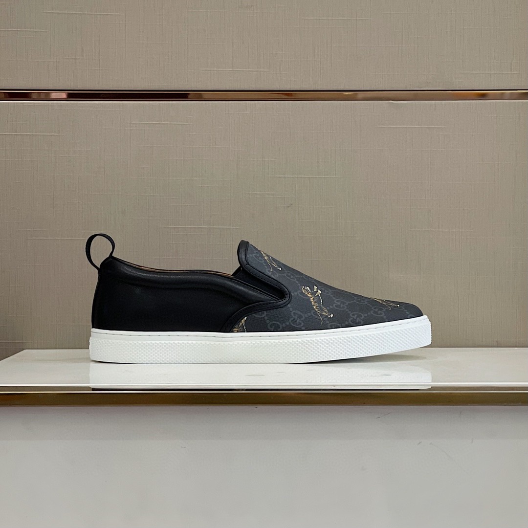 Gvc*1 Men’s Ace GG Svp*me Slip-On With Tigers Printed Black For Men 407362 G0K10 1101