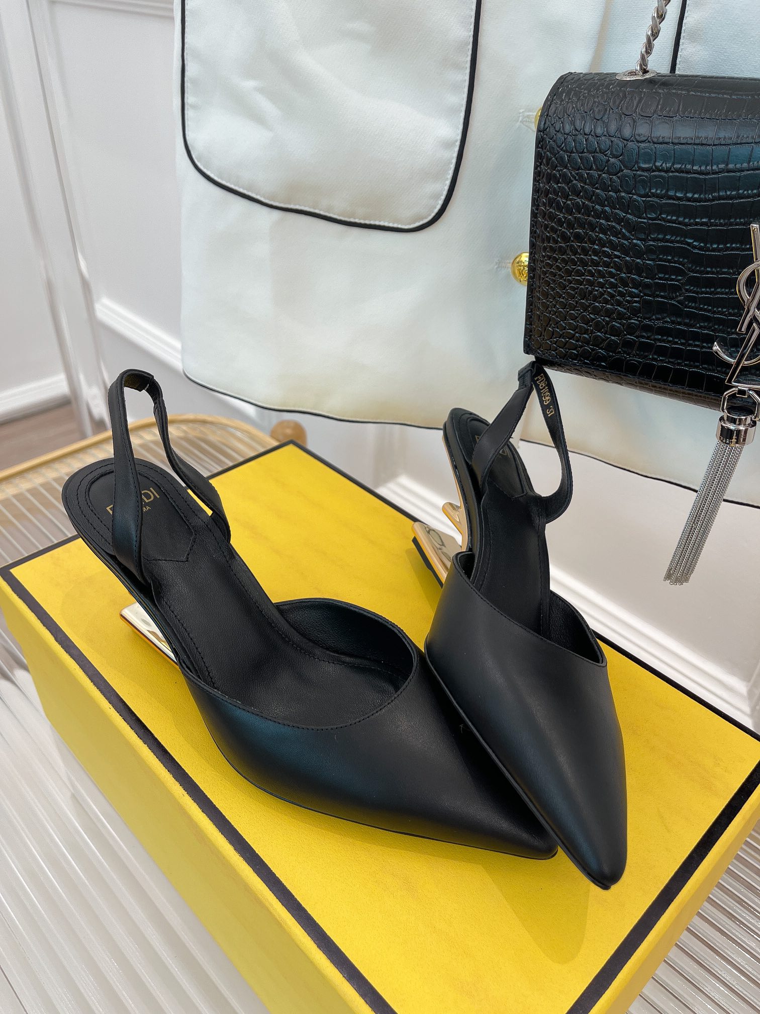 F**di First Black High-Heeled Slingbacks For Women 8J8367NA7F0QA1