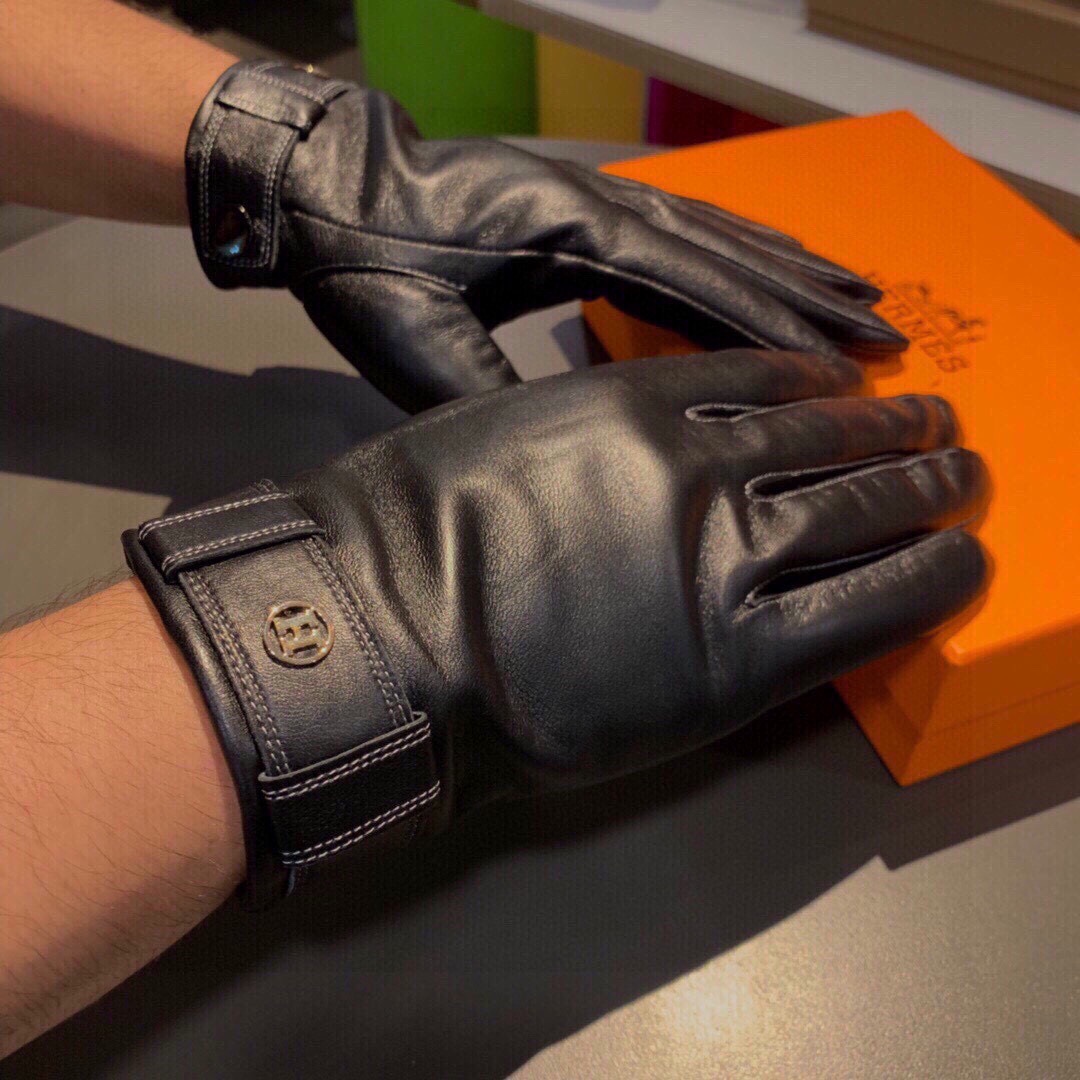 H**me5 Soya Gloves In Black