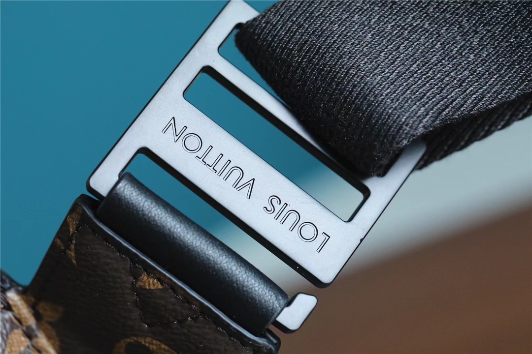 L0vis Vvtt0n S-Lock Sling Monogram Macassar Black For Men, Men’s Bags, Crossbody Bags 8.3in/21cm LV M45807