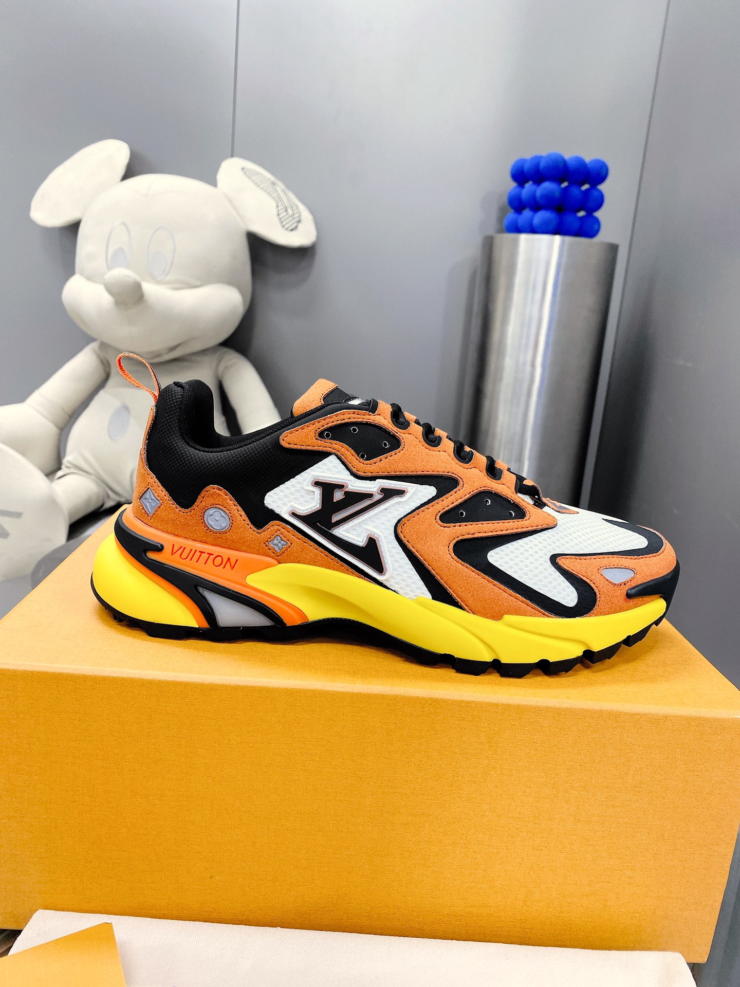 L0vis Vuittion LV Runner Tatic Sneaker Orange For Men LV
