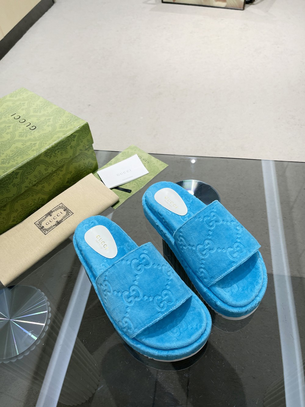 Gvc*1 Women’s GG Platform Sandal Blue For Women GG