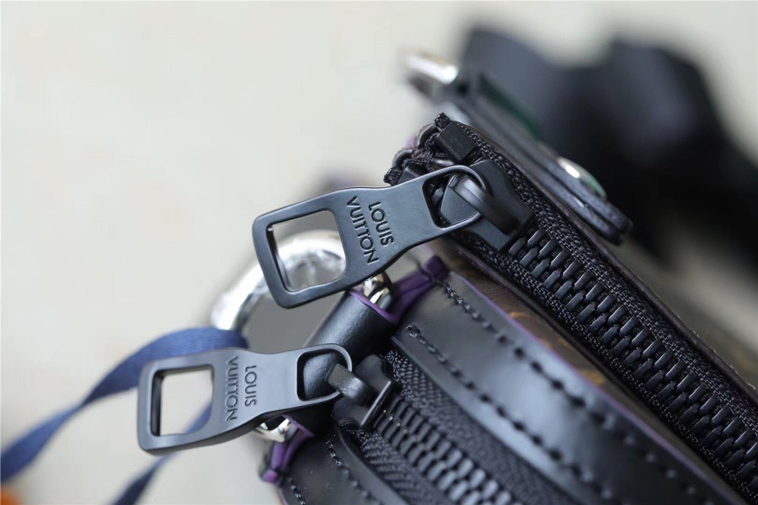 L0vis Vvtt0n Trio Messenger Monogram Macassar Canvas By Virgil Abloh’s Purple For Men, Men’s Bags, Shoulder And Crossbody Bags 9.5in/25cm LV M46266