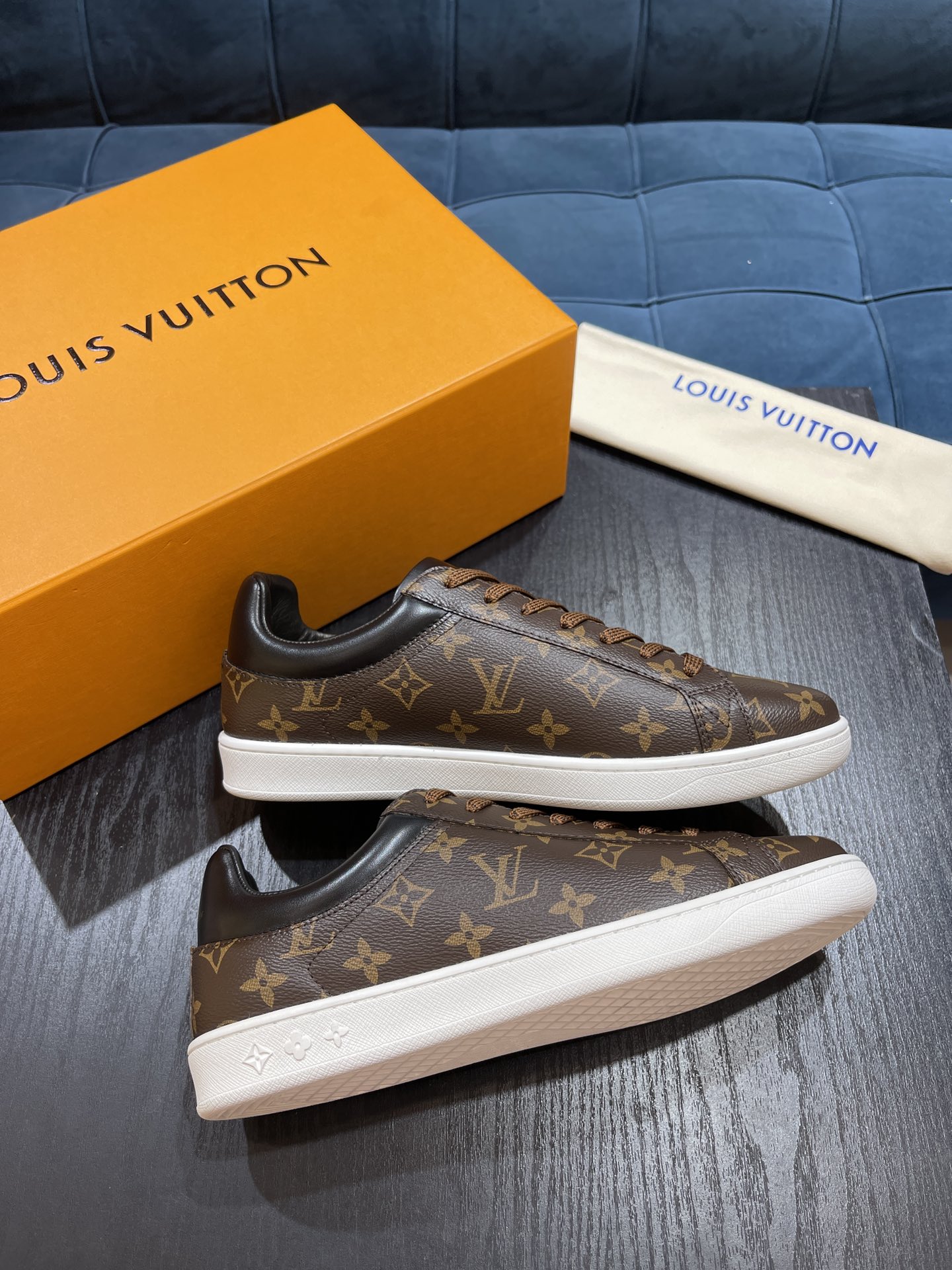 L0vis VuittionLuxembourg Sneaker Brown For Men LV 1A4PAF