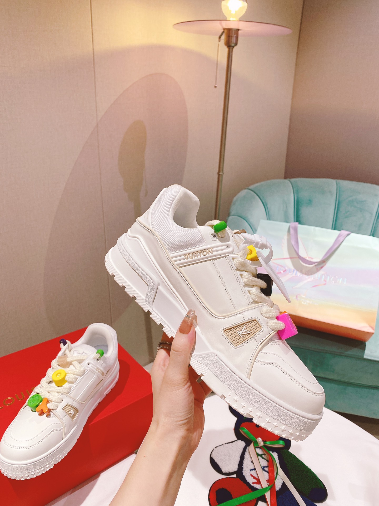 L0vis Vvtt0n Women’s LV Trainer Sneaker White For Women LV