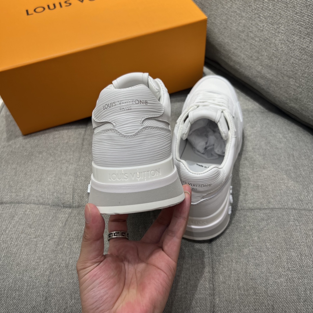 L0vis Vvtt0n Run Away Sneaker White For Men LV