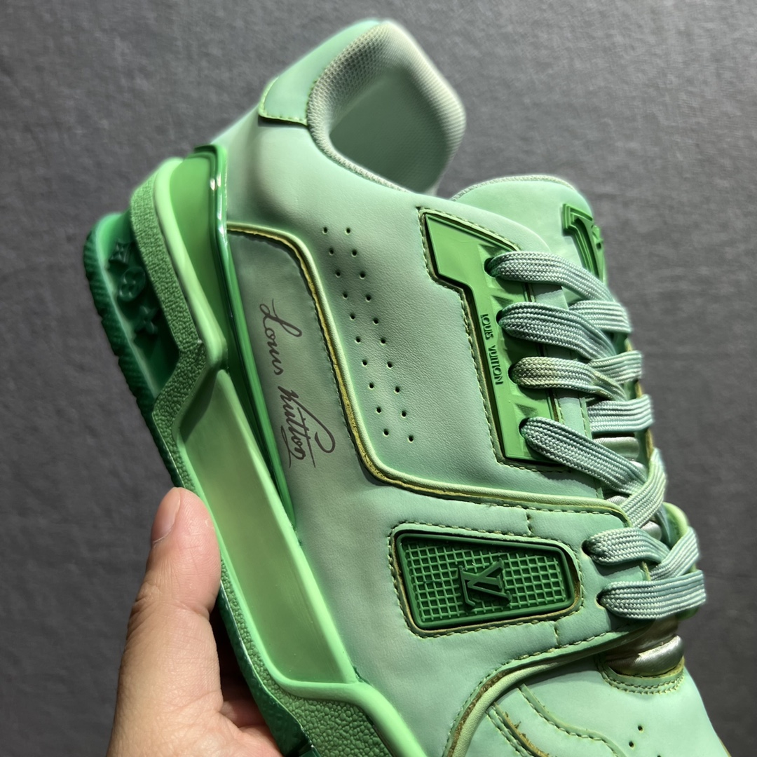 L0vis Vuittion LV Trainer Sneaker Green For Men LV