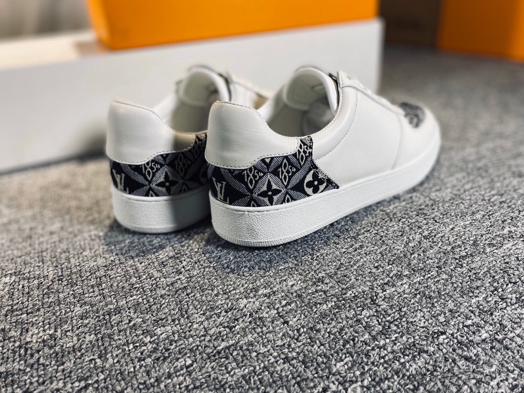 L0vis Vvtt0n Rivoli Sneaker Gray And White For Men LV