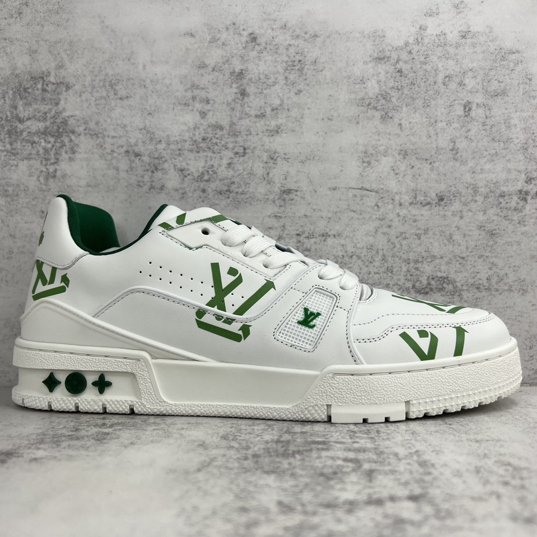 L0vis Vvtt0n Women’s LV Trainer Sneaker Green For Women LV 1AAGXF