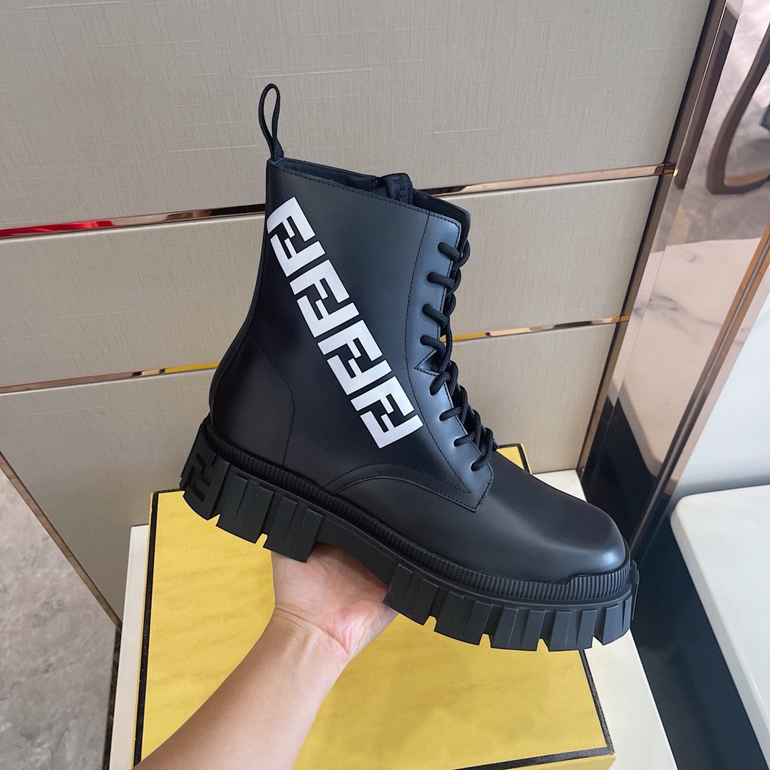 F**di Force High Tops Boots Black For Men 7U1447AD74