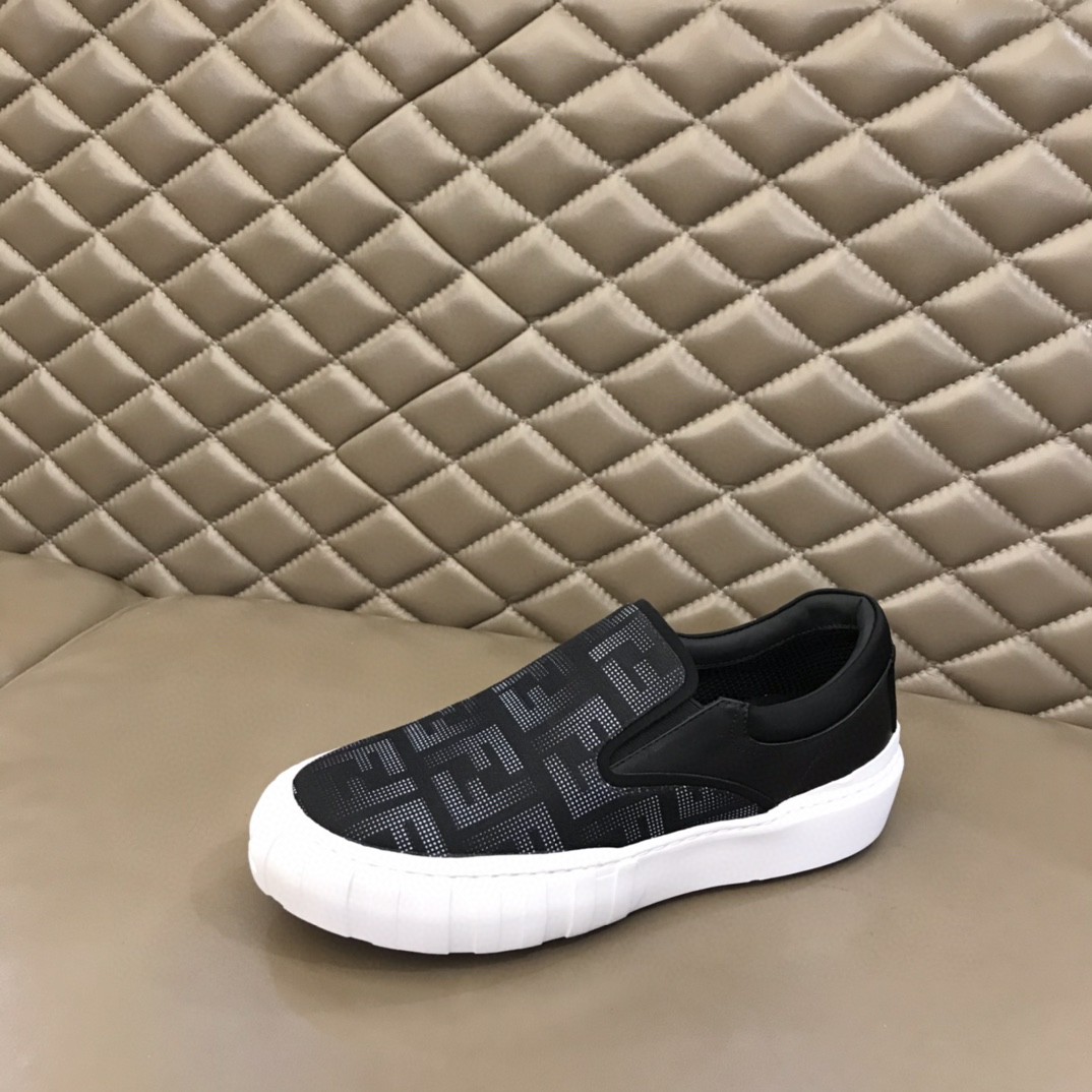 F**di Force Slip On Sneakers Black For Men 7E1454AD77F13RZ