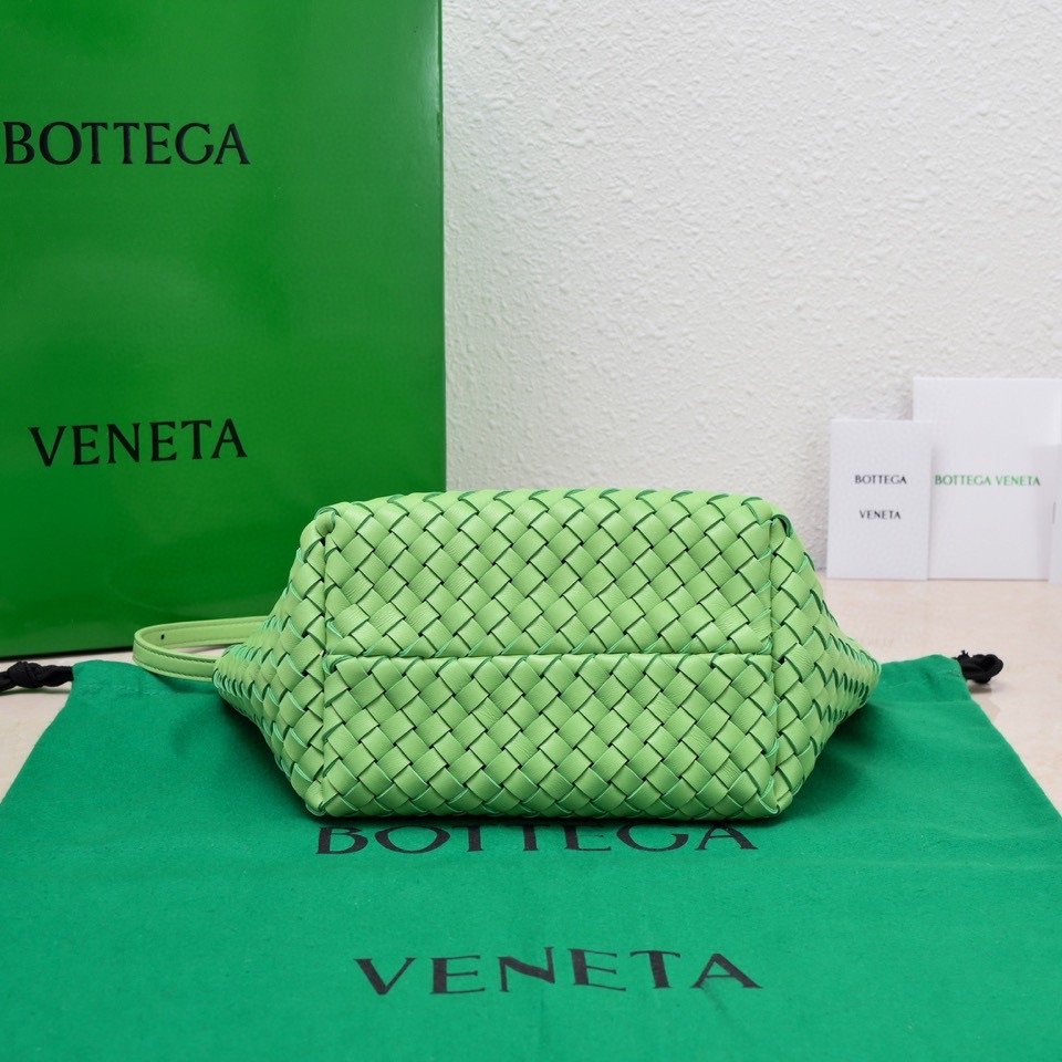 B0tt*ga Ven*ta Mini Cabat Green , For Women, Women’s Bags 7.9in/20cm
