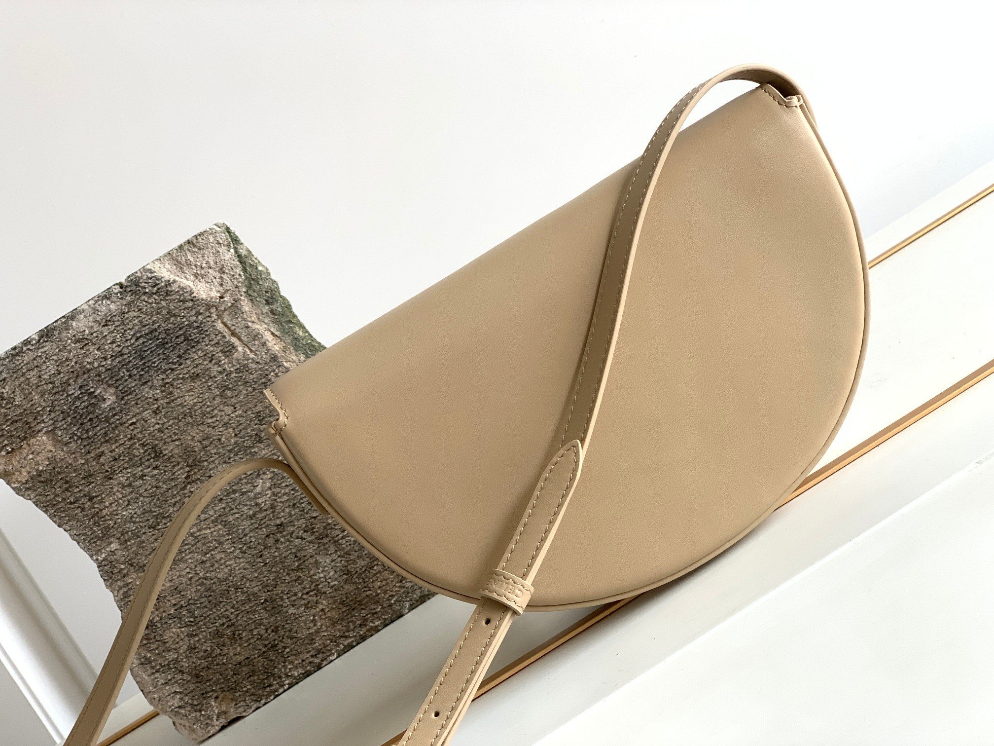 Ce1i*e Besace Cuir Triomphe Bag Nude For Women 9in/23cm 111233DU3.03ND