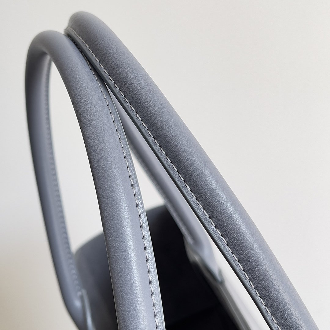 B0tt*ga Ven*ta Large Arco Tote Bag Grey , For Women, Women’s Bags 18.1in/46cm