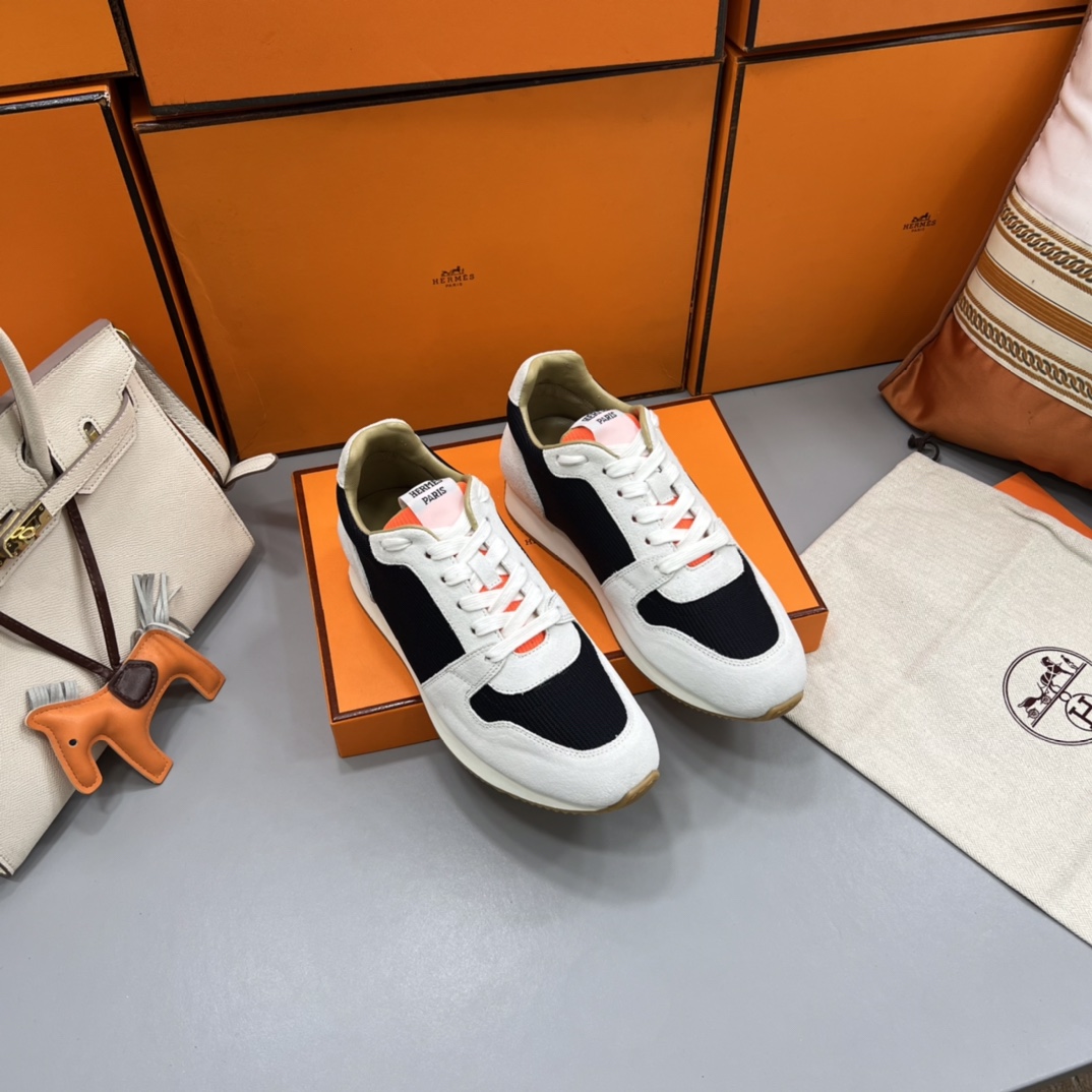 H**me5 Escape Trainers Black For Men