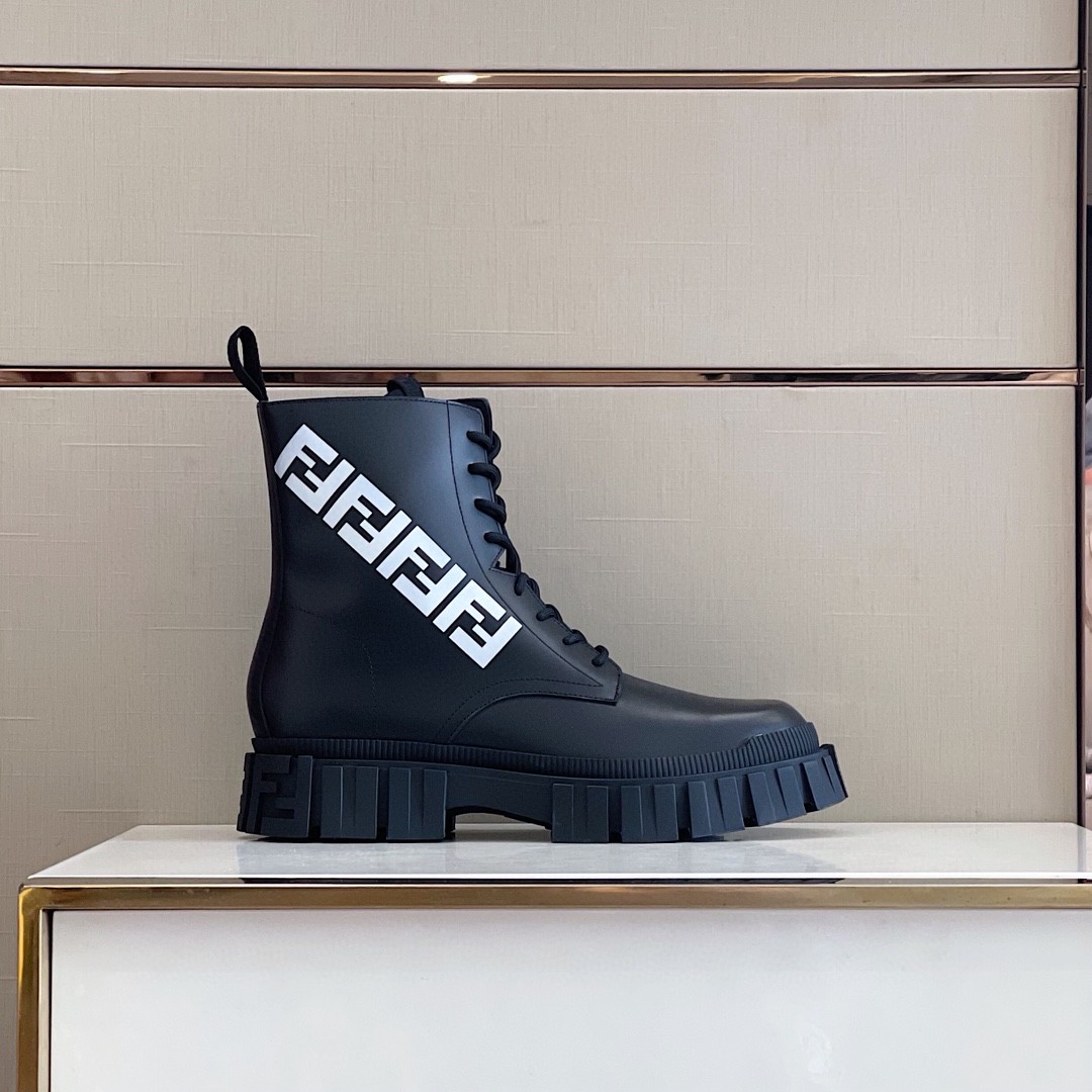 F**di Force High Tops Boots Black For Men 7U1447AD74