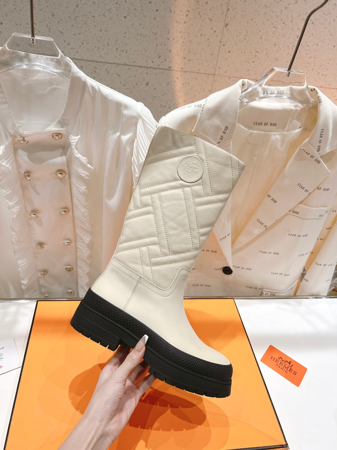 H**me5 Fuji Boots White For Women H222048Z F8360