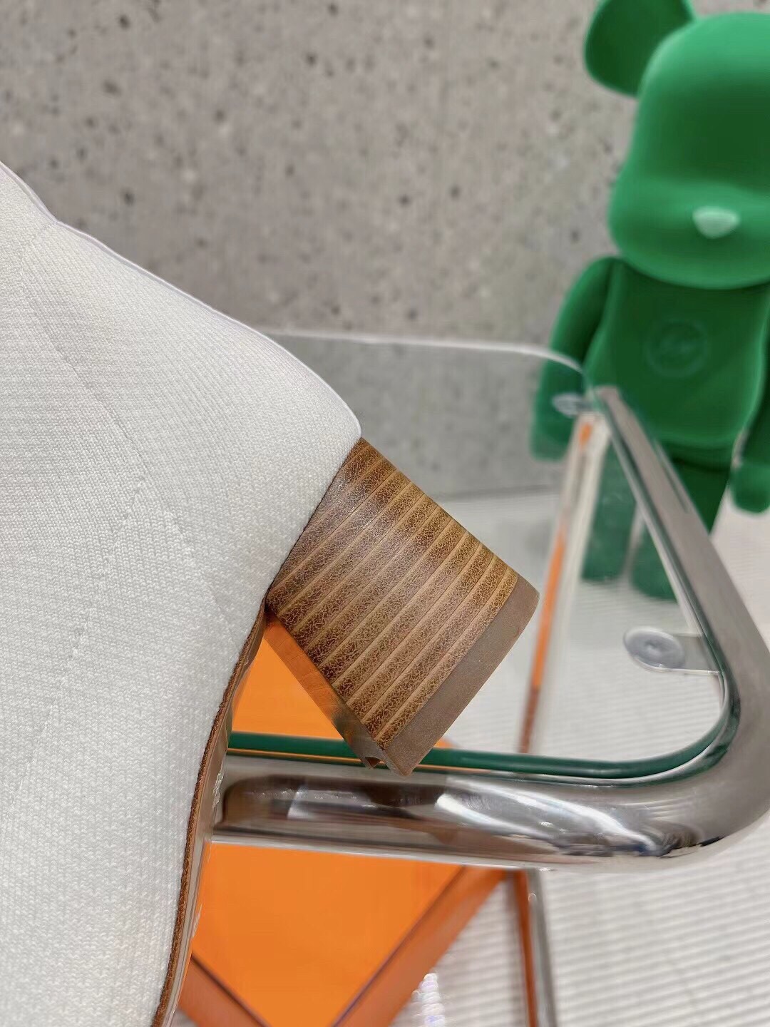 H**me5 Volver 60 Ankle Boots White For Women 2.4in/6cm