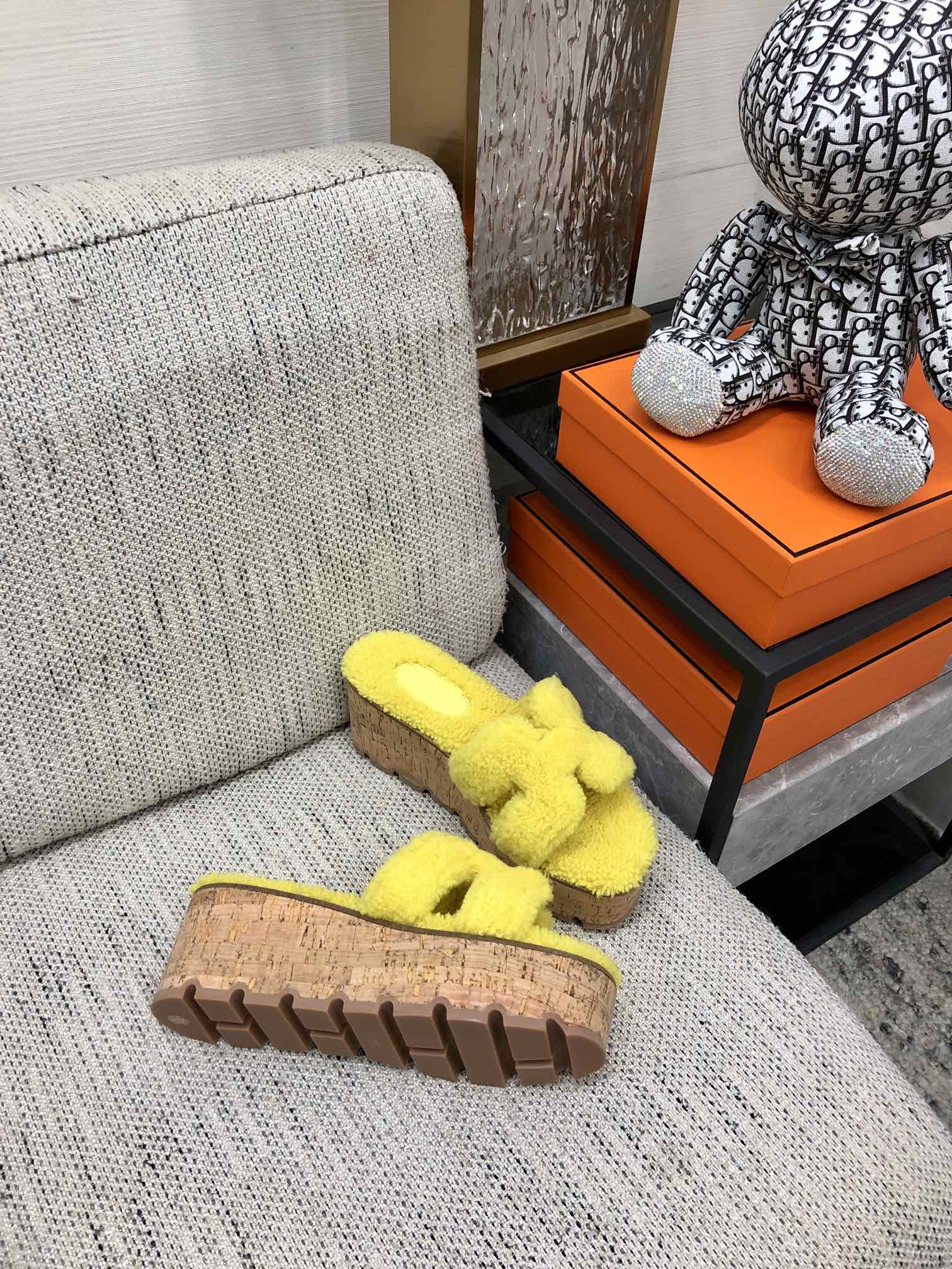 H**me5 Figari Sandal Yellow For Women